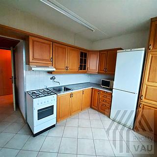 Pronájem bytu 3+1 66 m² Pardubice