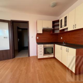 Pronájem bytu 1+kk, garsoniery 37 m² Chrudim