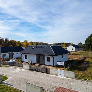 Prodej rodinného domu 119 m² Mcely