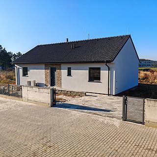 Prodej rodinného domu 107 m² Mcely