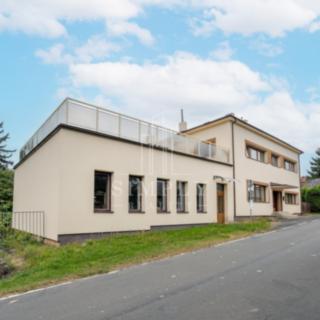 Prodej rodinného domu 620 m² Sobotka Čálovice