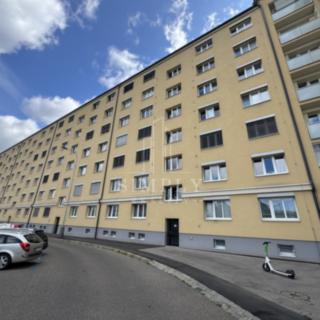 Pronájem bytu 2+kk 50 m² Praha, náměstí Na Balabence