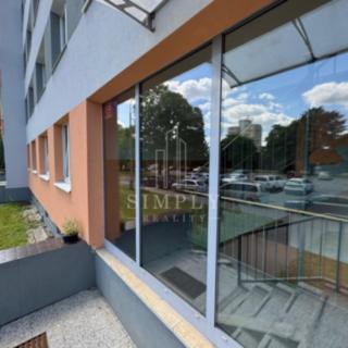 Pronájem bytu 3+1 69 m² Praha Střížkov, Černého