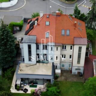 Prodej rodinného domu 360 m² Praha