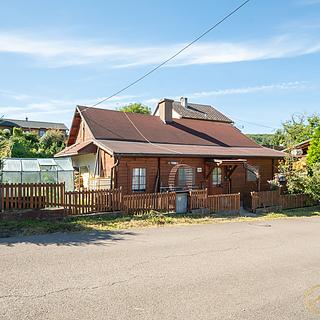 Prodej rodinného domu 98 m² Vápenný Podol