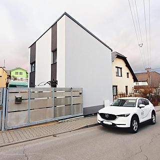 Pronájem rodinného domu 64 m² Slavkov