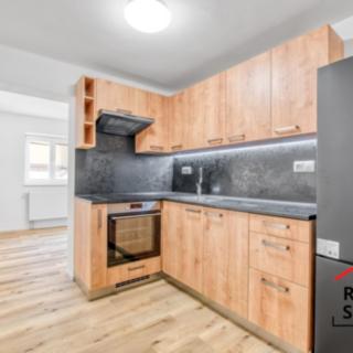 Pronájem bytu 2+kk 43 m² Děhylov, Výstavní