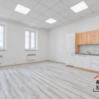 Pronájem bytu 3+kk 82 m² Frýdek-Místek Místek, Tržní