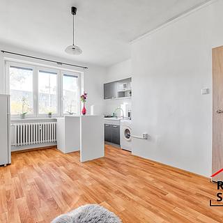 Pronájem bytu 1+kk, garsoniery 21 m² Karviná