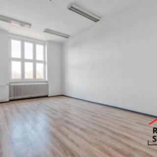 Pronájem kanceláře 23 m² Karviná Fryštát, Poštovní