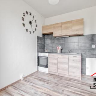 Pronájem bytu 2+1 46 m² Ostrava Poruba, Františka Čechury