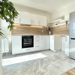 Pronájem bytu 2+kk 48 m&sup2; Ostrava