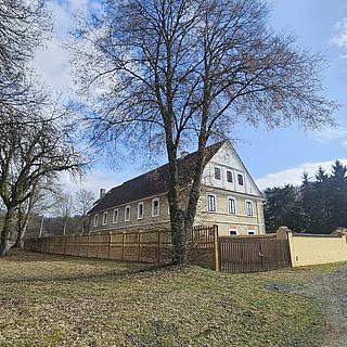 Prodej rodinného domu 460 m&sup2; Úštěk