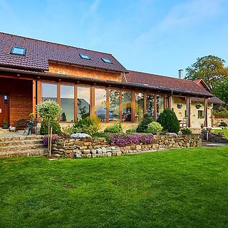 Prodej rodinného domu 300 m² Bušanovice Horní Nakvasovice