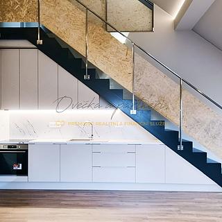 Pronájem bytu 3+kk 150 m² Písek Vnitřní Město, Alšovo nám.