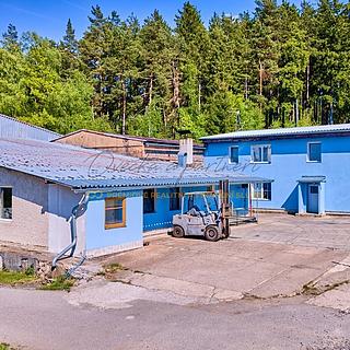 Prodej výrobního objektu 6 412 m² Háje