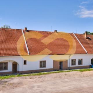 Prodej zemědělské usedlosti 731 m² Hrdějovice Opatovice