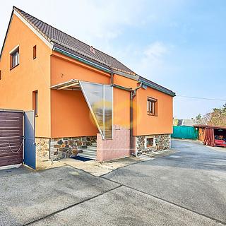 Prodej rodinného domu 150 m&sup2; Praha