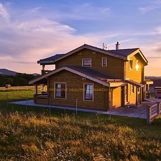 Prodej rodinného domu 216 m² Nové Hrady, Vilová čtvrť