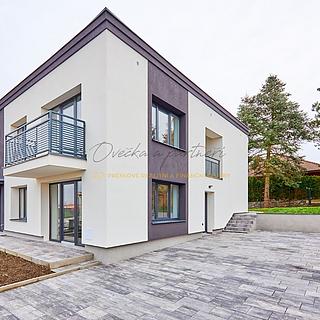 Prodej rodinného domu 180 m² Rudolfov, Na výhledu