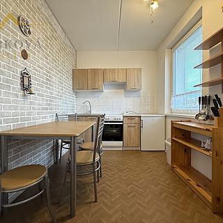 Pronájem bytu 3+1 67 m² Týn nad Vltavou