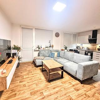 Pronájem bytu 3+kk 55 m² Bílina, Alšova