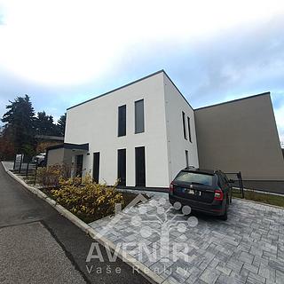 Pronájem bytu 2+kk 48 m² Stráž nad Nisou, Myslbekova