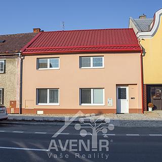 Prodej rodinného domu 170 m&sup2; Přáslavice