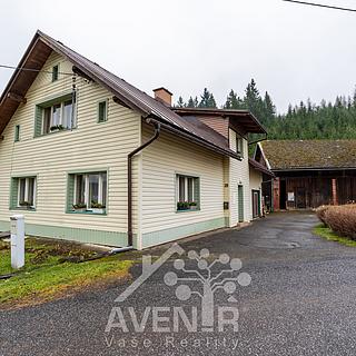 Prodej rodinného domu 244 m² Bozkov