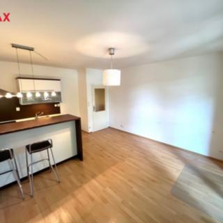 Pronájem bytu 2+kk 46 m² Praha