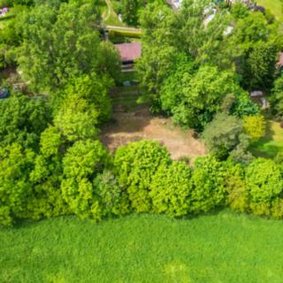 Prodej stavební parcely 1 057 m² Mezouň