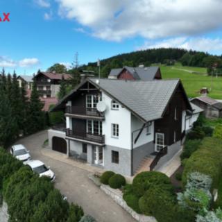 Prodej hotelu, penzionu 350 m² Strážné
