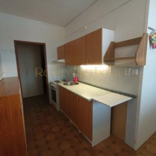 Prodej bytu 2+1 57 m² Studená, Komenského