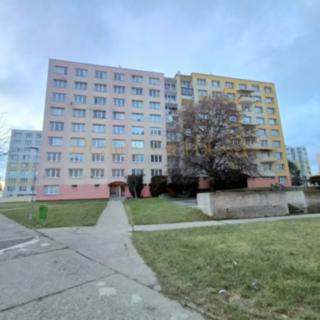 Pronájem bytu 3+1 78 m² Jindřichův Hradec III, sídliště Vajgar