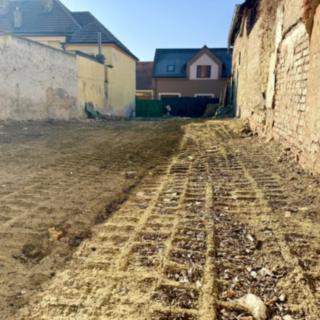 Prodej stavební parcely 244 m² Byšice, Mělnická