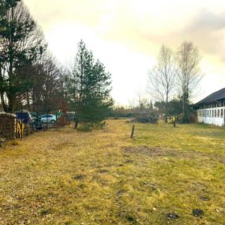 Pronájem komerčního pozemku 1 900 m² Doksy Obora