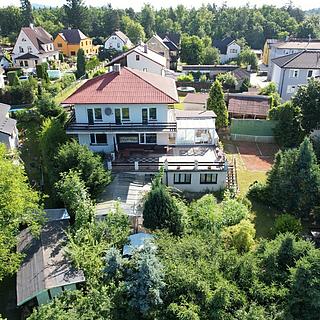 Pronájem rodinného domu 330 m² Doksy, Okružní