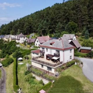 Prodej rodinného domu 250 m² Koberovy