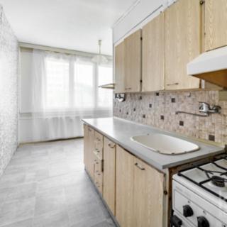 Prodej bytu 3+1 72 m² Český Krumlov Plešivec, Sídliště Plešivec