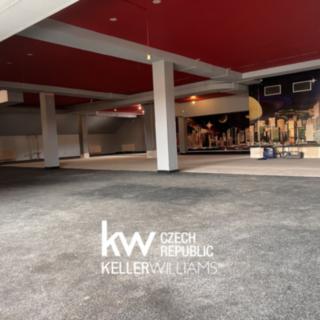 Pronájem ostatního komerčního prostoru 416 m² Beroun -Centrum, Husovo nám.