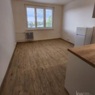 Pronájem bytu 1+kk a garsoniéry 20 m² Cheb, 17. listopadu
