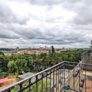 Pronájem bytu 4+kk 95 m² Praha