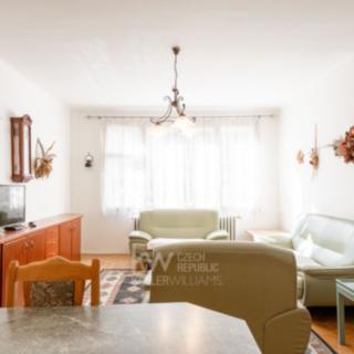 Pronájem bytu 4+kk 80 m² Praha