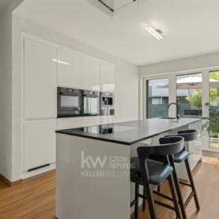 Pronájem rodinného domu 162 m² Chýně