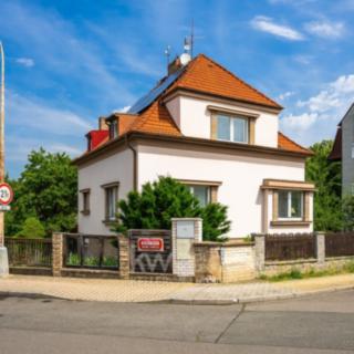 Prodej rodinného domu 135 m² Praha Ruzyně, Lounská