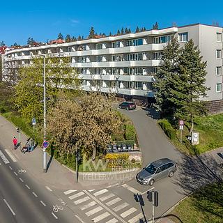 Prodej bytu 3+1 80 m² Praha Dejvice, Evropská