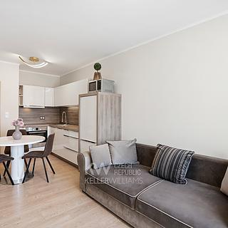 Pronájem bytu 2+kk 47 m² Praha Libeň, Nad Rokoskou
