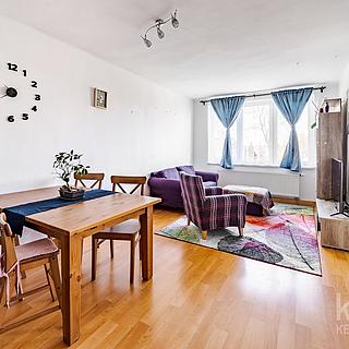 Prodej bytu 4+1 76 m² Tábor Čekanice, Sportovní