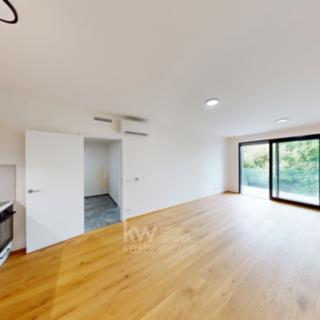 Pronájem bytu 2+kk 65 m² Praha