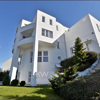 Pronájem kanceláře 839 m² Praha, Nový Zlíchov